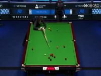 2025˹ŵ��Ӣ����������64��32 ������4-1����ķ�����ף����ľ��� 20250915